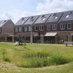 De Kraan Berkel-Enchot huizen met speeltuin en wadi vierkante foto
